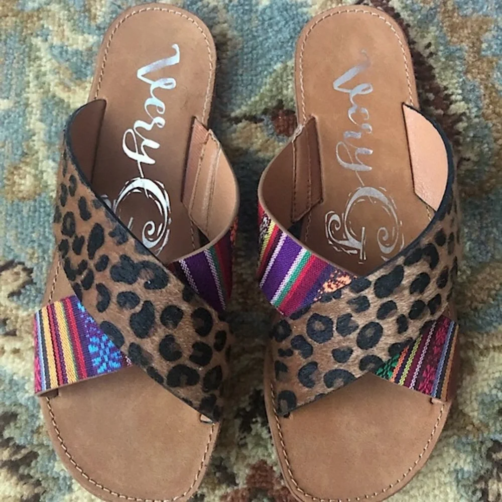 Very G Serape Leopard Sandals - Picture 6 of 13